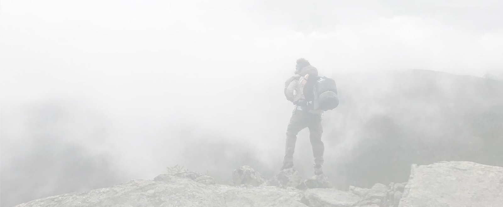 balazs-busznyak-3mtcyvbAqzM-unsplash Durable and Versatile Camping Bag